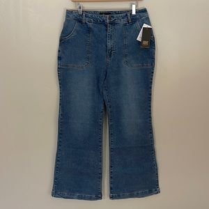 NWT Frye Vintage Wash Jeans. Size 30